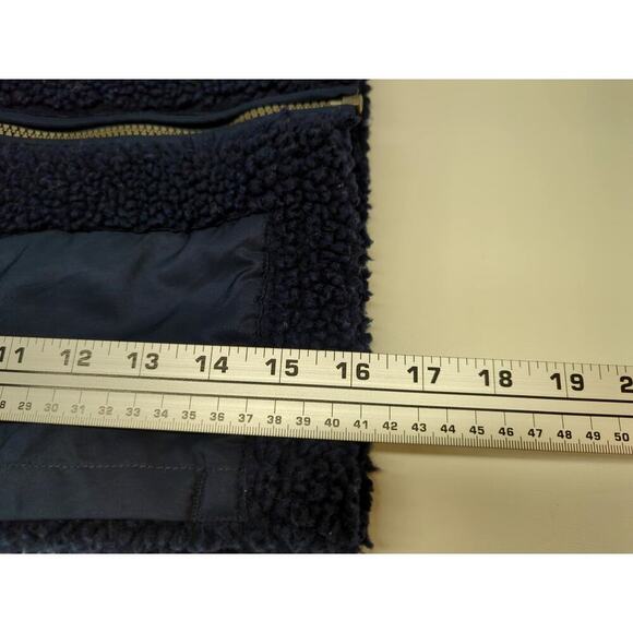 G.H. Bass & Co. Sherpa Fleece Vest in Navy Blue | Size 3T - Picture 8 of 8